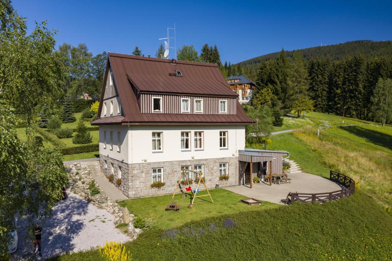 Minerva Hotel Spindleruv Mlyn Exterior photo